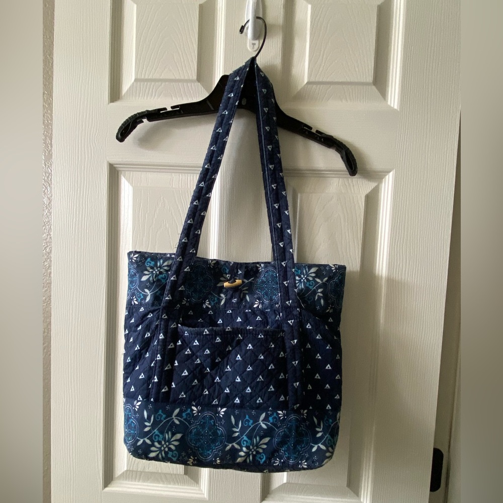 Vera Bradley- Tinsley Blake Collection bag - Picture 2 of 8